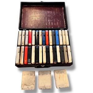 Vintage 8 Track Tape Lot of 33 w/ Case 60s 70s 80s * Read